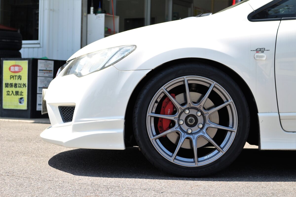 コンパクトカー用タイヤホイールセット　スピードスター