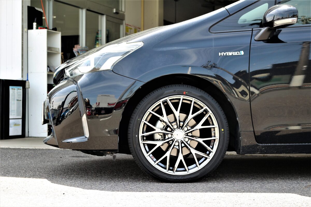 トヨタ プリウスα ツーリング 17インチ ホイールセット ヨコハマタイヤ トヨタプリウスα ツーリング 17インチ 純正 ホイール タイヤ4本セット