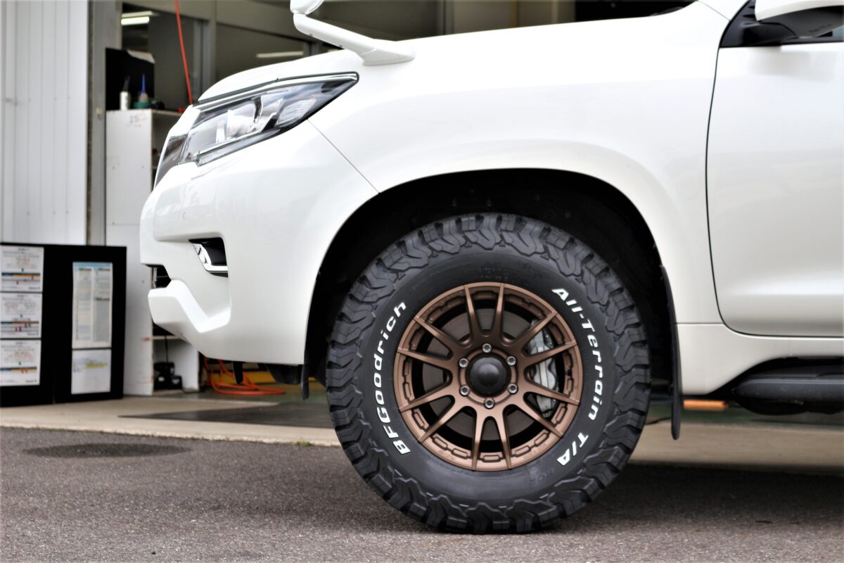 TOYOTA ランドクルーザー プラド に RAYS グラムライツ 57XR-X 装着 