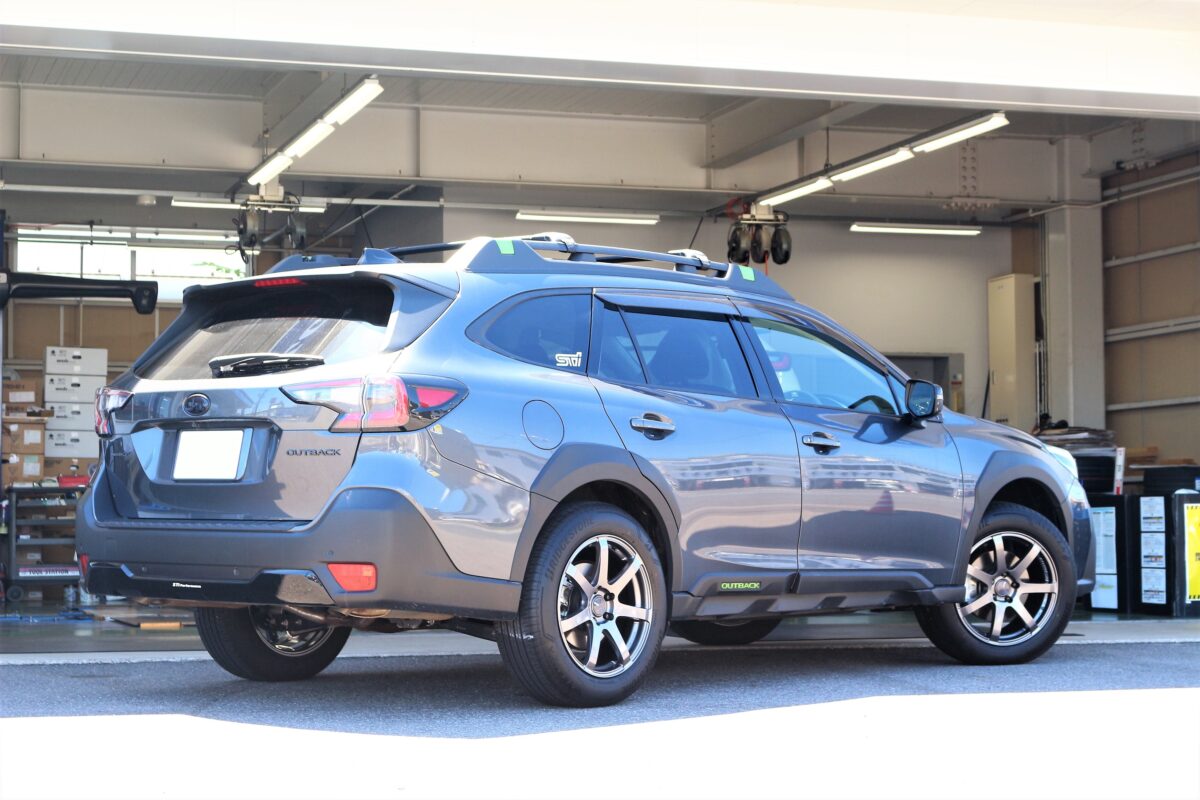 SUBARU アウトバック に ENKEI パフォーマンスライン PF07 装着 