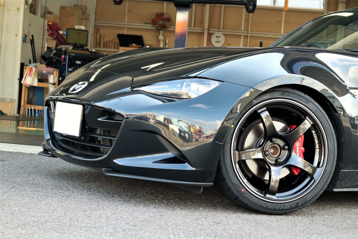 MAZDA NDロードスター に アドバンレーシング TC4 装着 。 BLITZ 