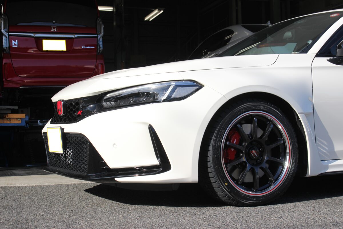 FL5シビックタイプRにRMP RACING R10を装着!! | 一宮店 | 店舗ブログ