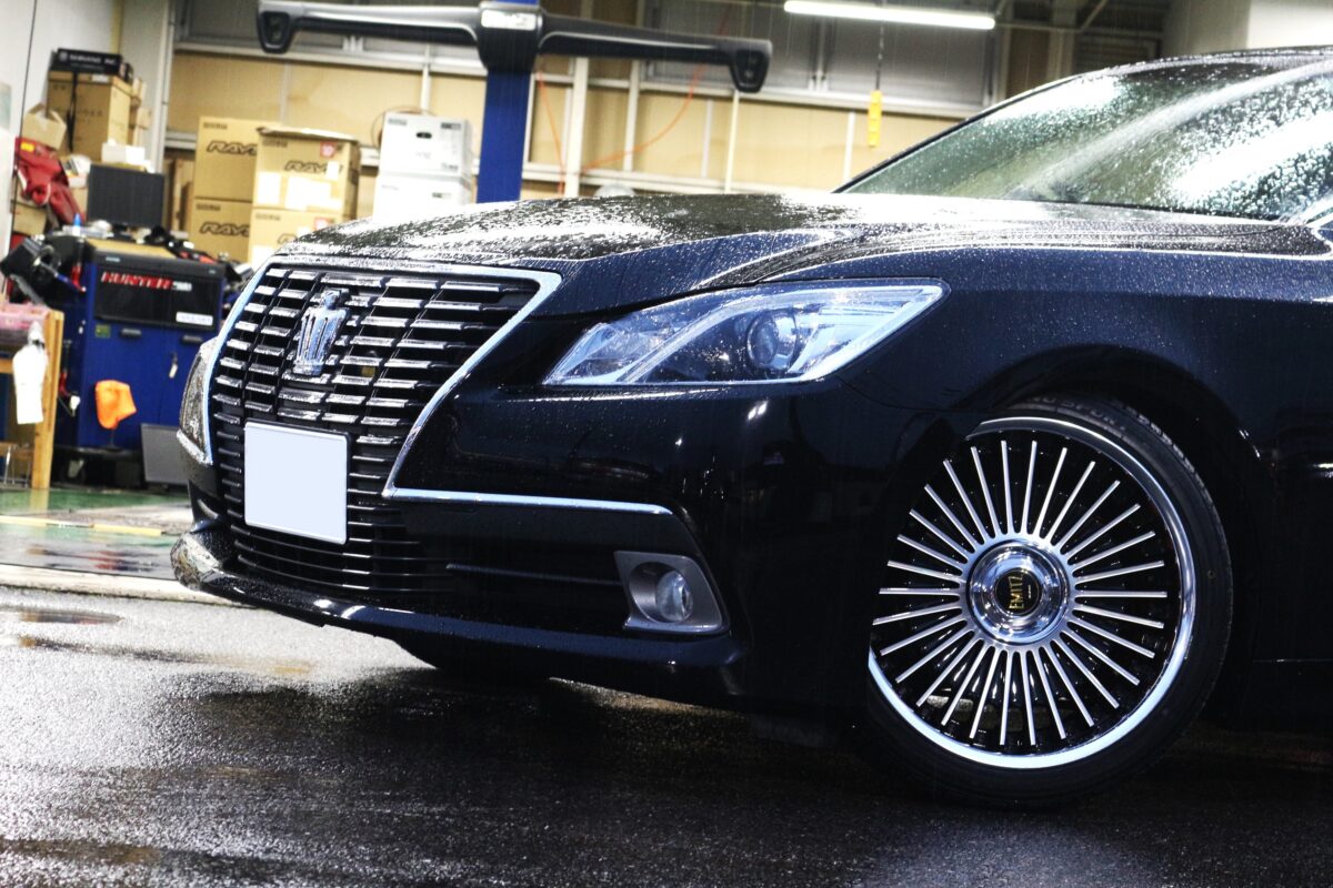 210クラウン×WORKイミッツ】19インチでクラウンをかっこよくカスタム 
