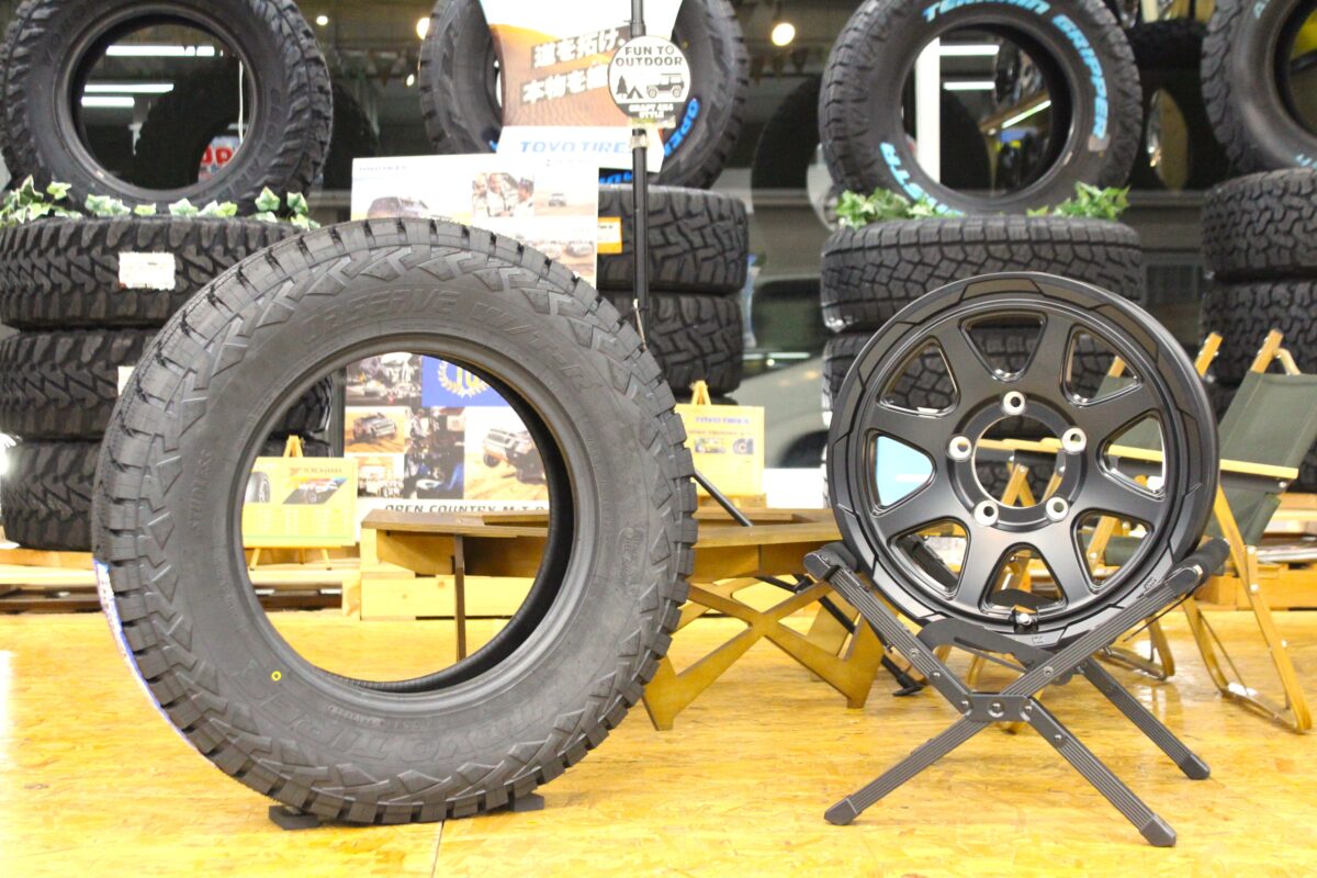 ジムニーオーナー様に必見!!オススメスタッドレスセットはコレ 