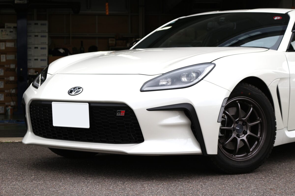 GR86 ZN8 しんどい BRZ ZD8 オリジナル右出し砲弾ストレート 売買され 