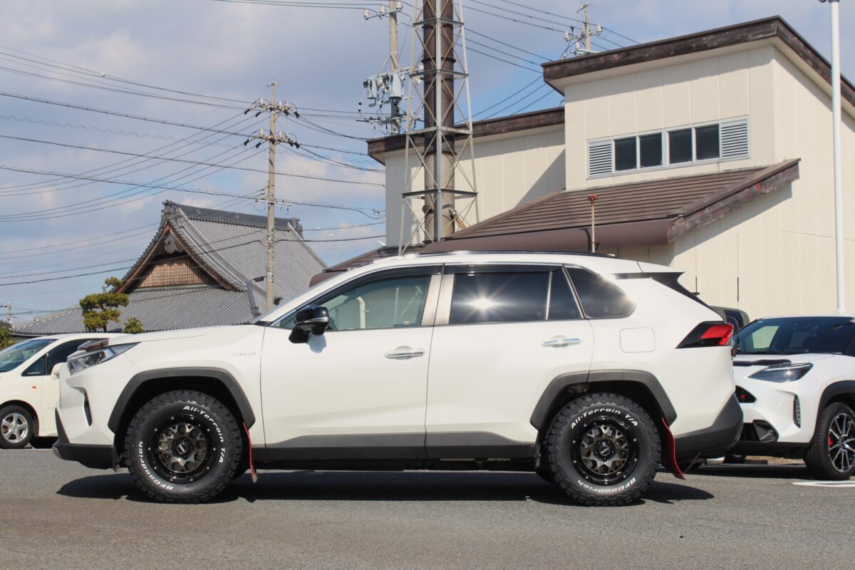 タイヤ交換】RAV4に「王道」BFグッドリッチオールテレーンKO2を装着 