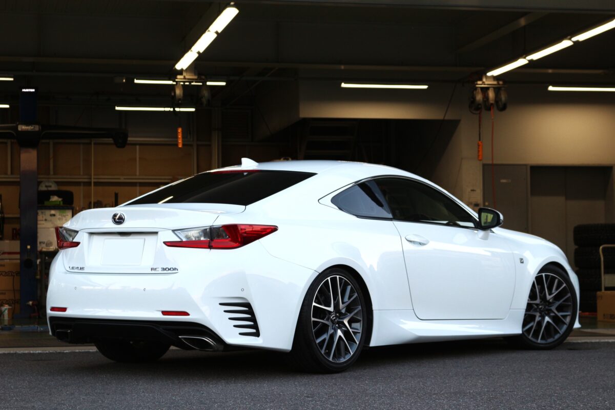 RS-R Best-i activeでレクサスRC300hをローダウン！ | 多治見店 | 店舗 