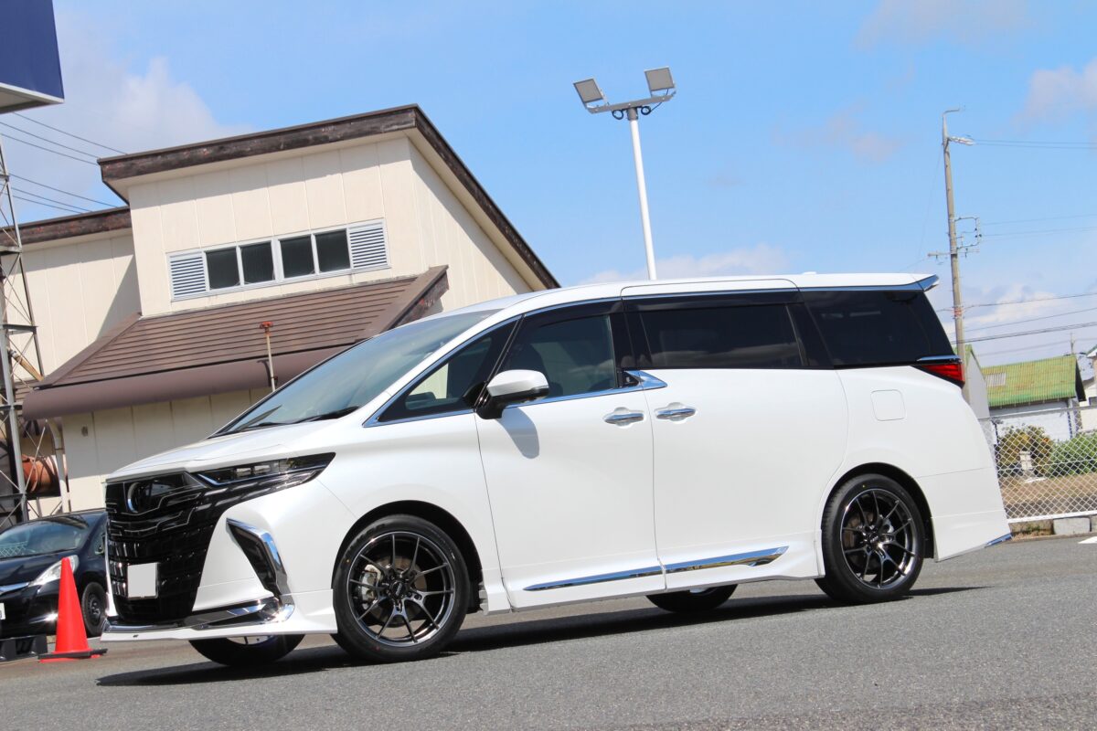 鍛造ホイールRAYS VOLKG025を40系アルファードに装着!! | 四日市店 