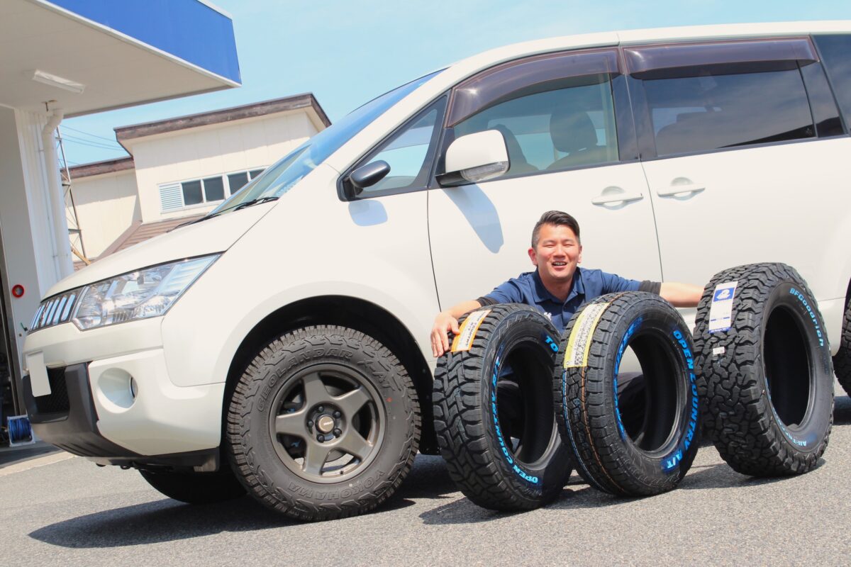 新車外し】デリカD5 シャモニー Chamonix タイヤホイールセット（三菱 