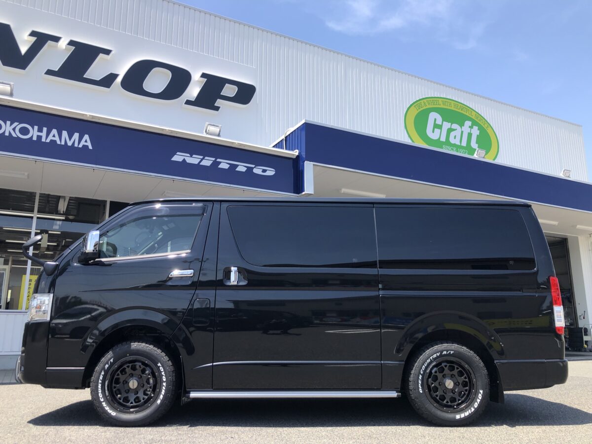 ２００系ハイエース用  ２０２４年製 国産スタッドレスタイヤ + SEIN SS