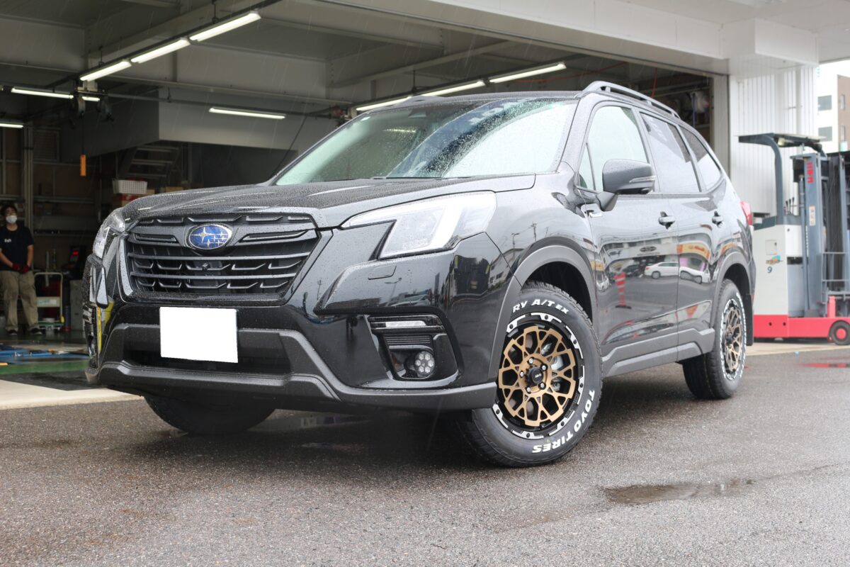 SKフォレスターに4×4エアジーロックス＆TOYO AT EX 17インチ装着