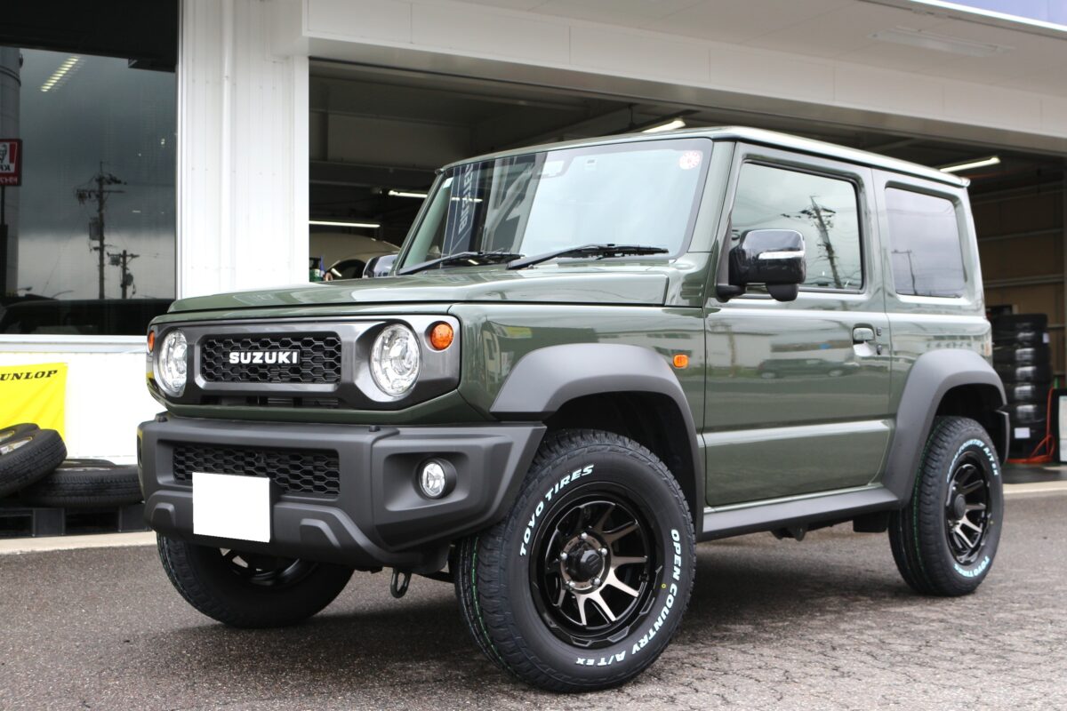 ジムニーシエラにオープンカントリーAT EXとマッドヴァンス06を装着 