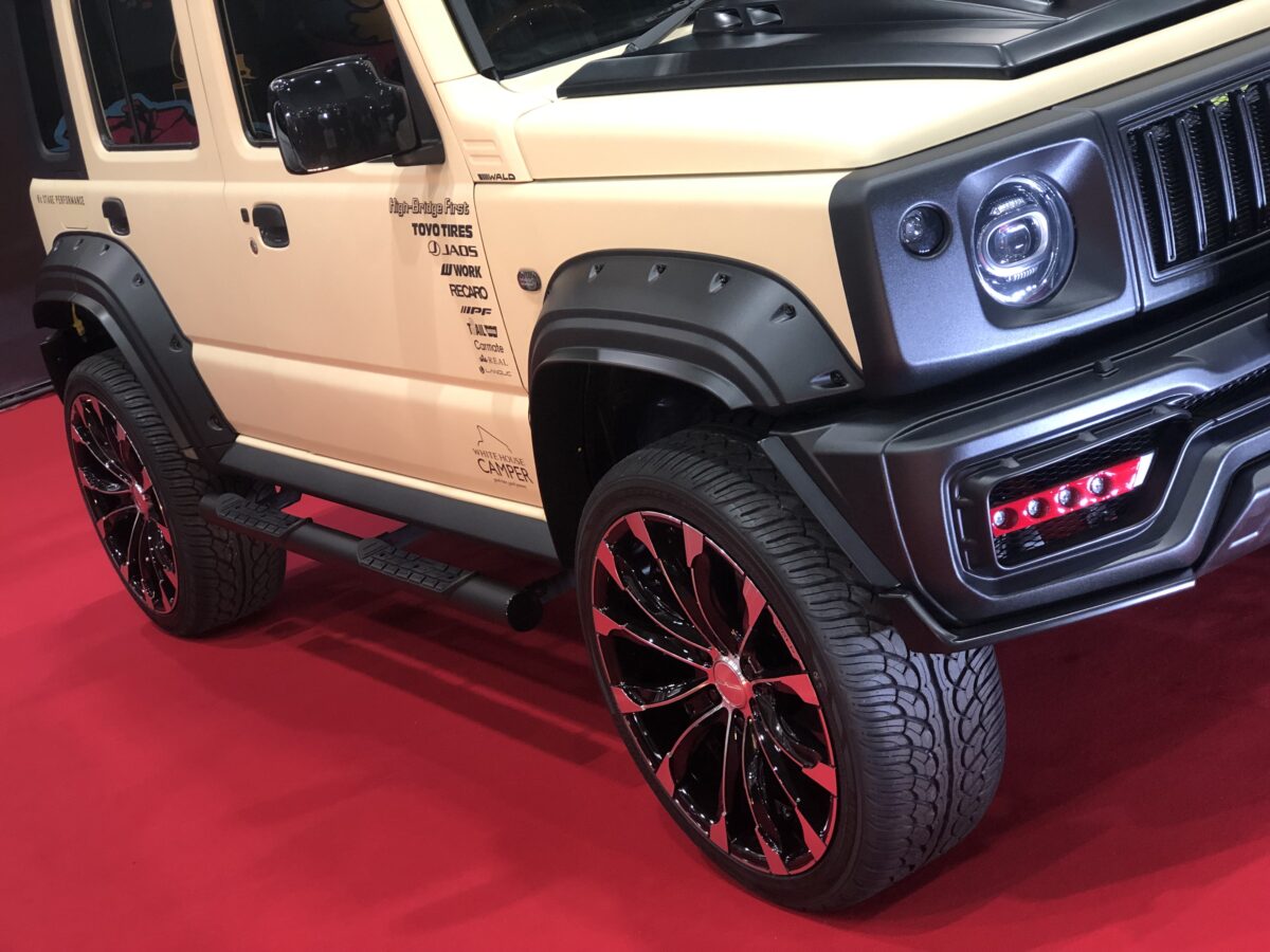 2025大阪オートメッセ】ジムニーノマド登場でカスタムのトレンドは？気 