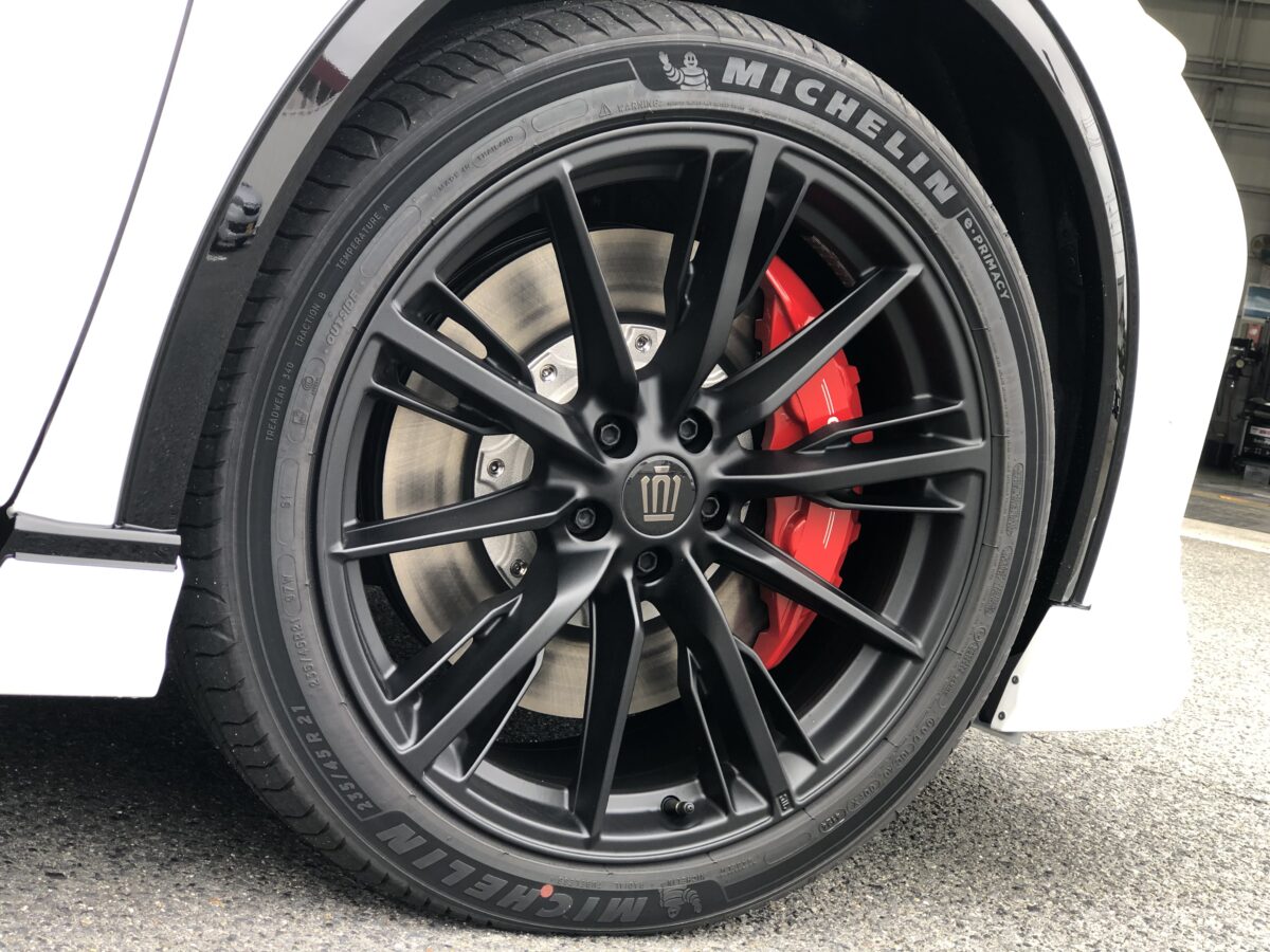 タイヤ交換】クラウンスポーツ RS PHEV スタッドレスタイヤからアルミ 