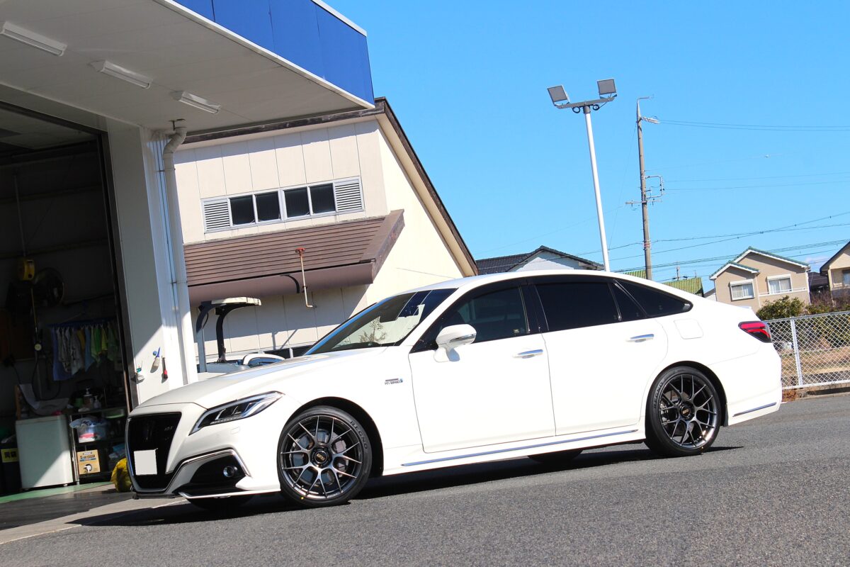 カスタムブログ】220系クラウンに鍛造ホイールBBS RE-V7×ブリヂストン 
