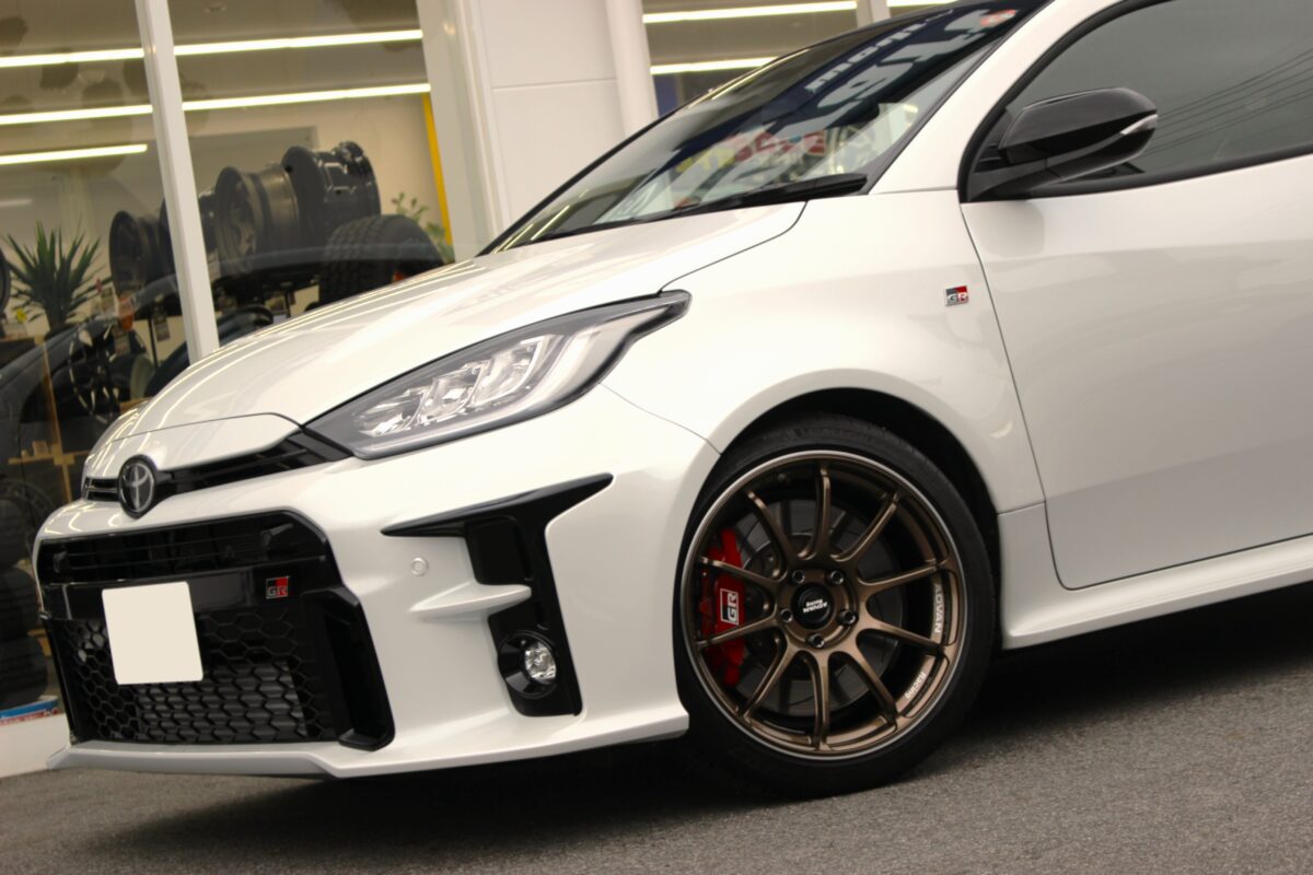 GRヤリス 18インチ ホイール】GRヤリスにADVAN Racing RSⅢを装着 
