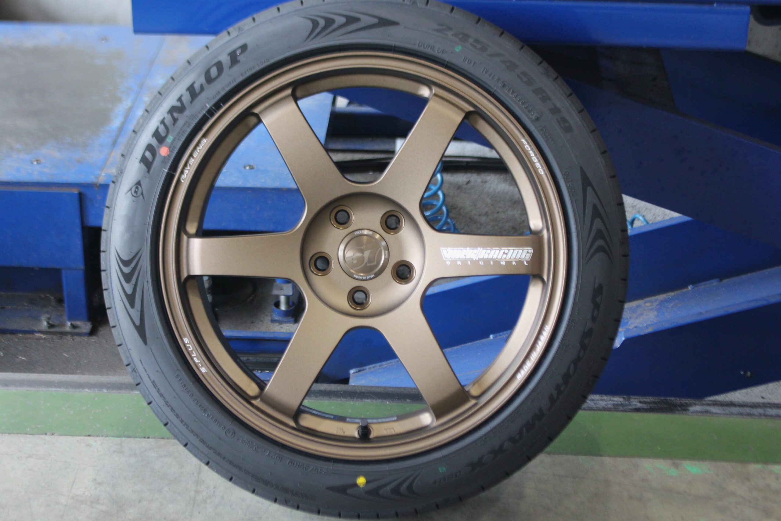 レイズ RAYS TE37SAGA S-Plus サンナナ ブロンズアルマイト 鍛造 19インチ TPMS