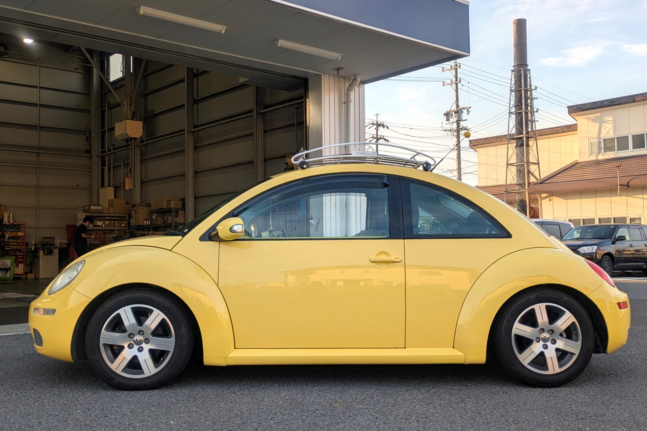 カスタムブログ】ニュービートルに車高調装着! STサスペンション XAで 