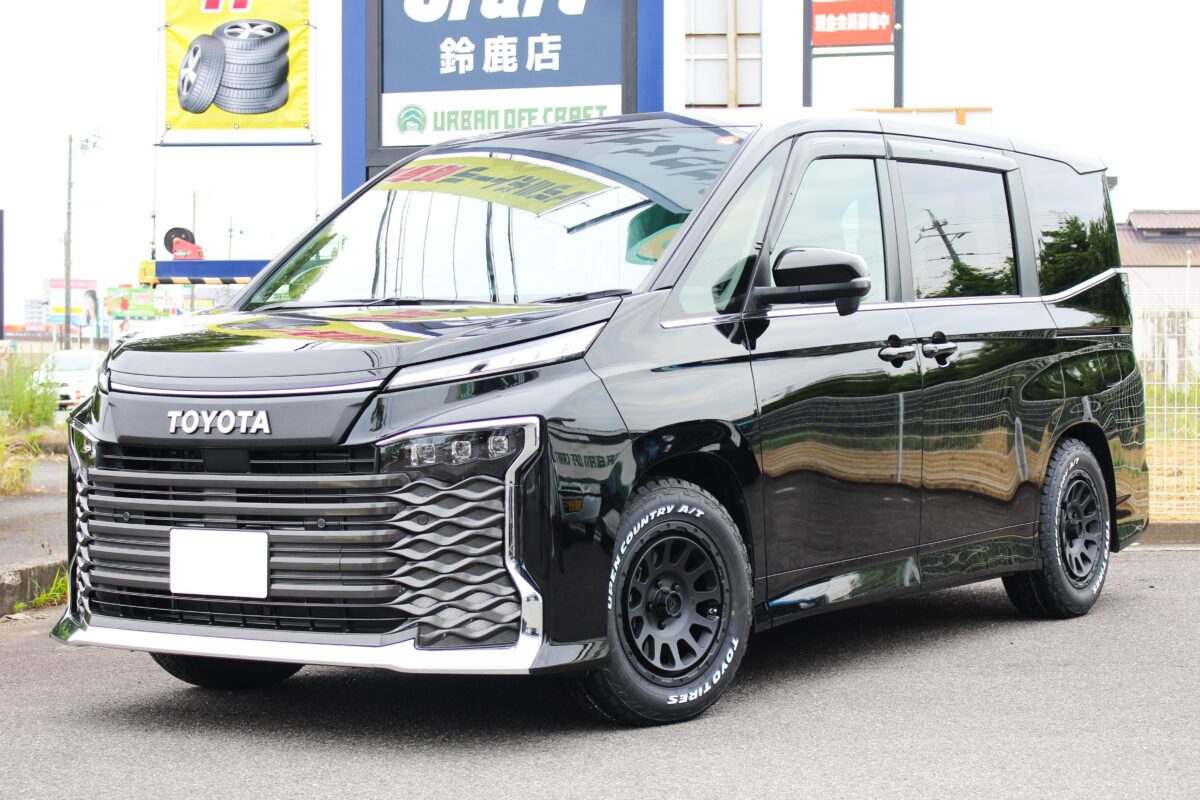ヴォクシー デルタフォース オープンカントリー オフロード ホワイトレター