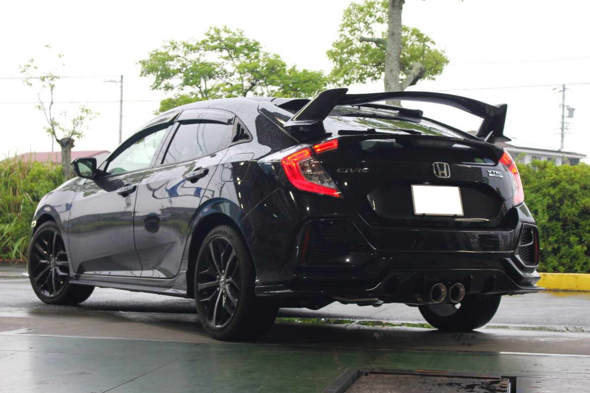 シビック FK7 ロッソモデロ マフラー交換 シビックハッチバック