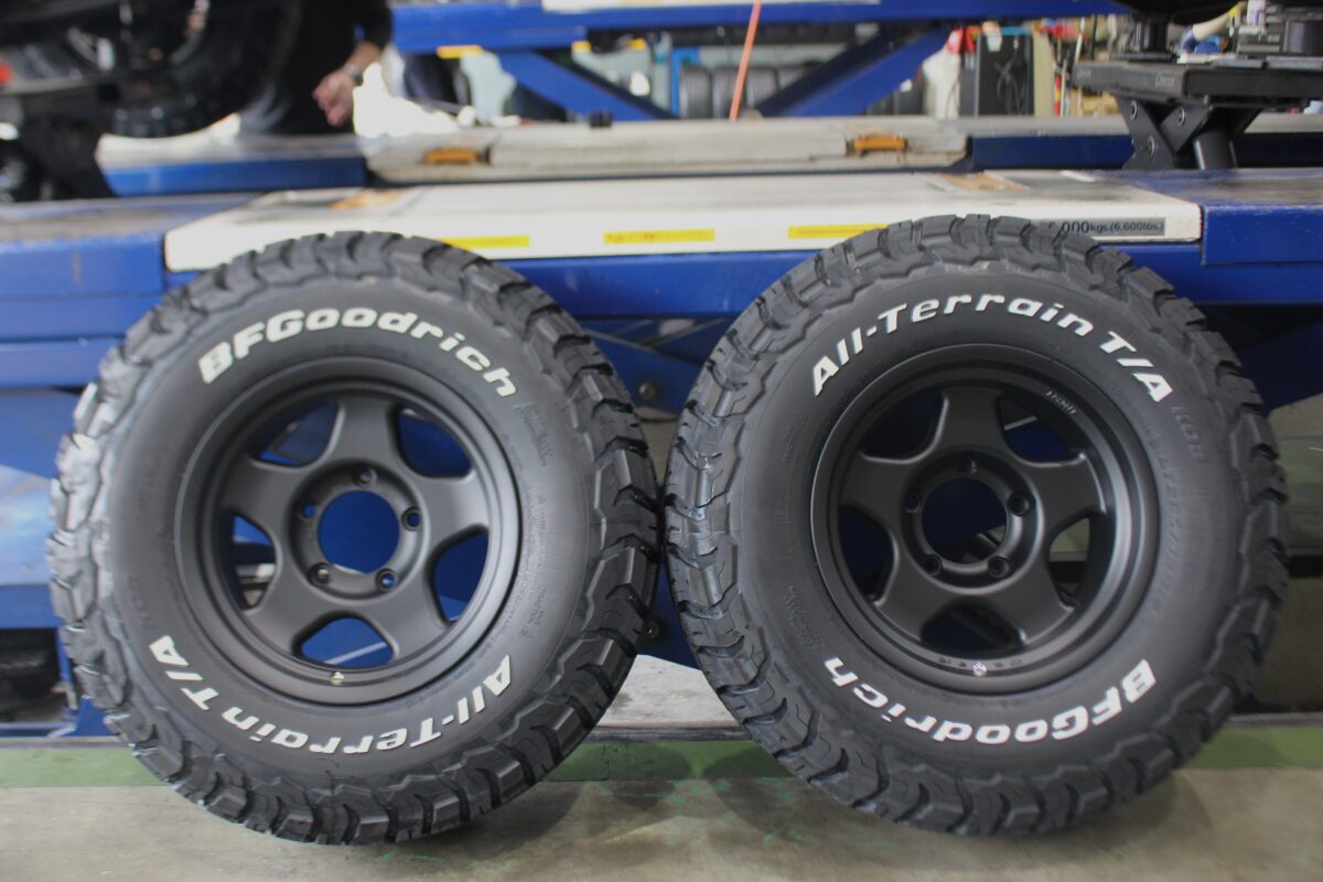 フォーバイフォーエンジニアリング 4x4engineeringservice ブラッドレーV ブラブイ