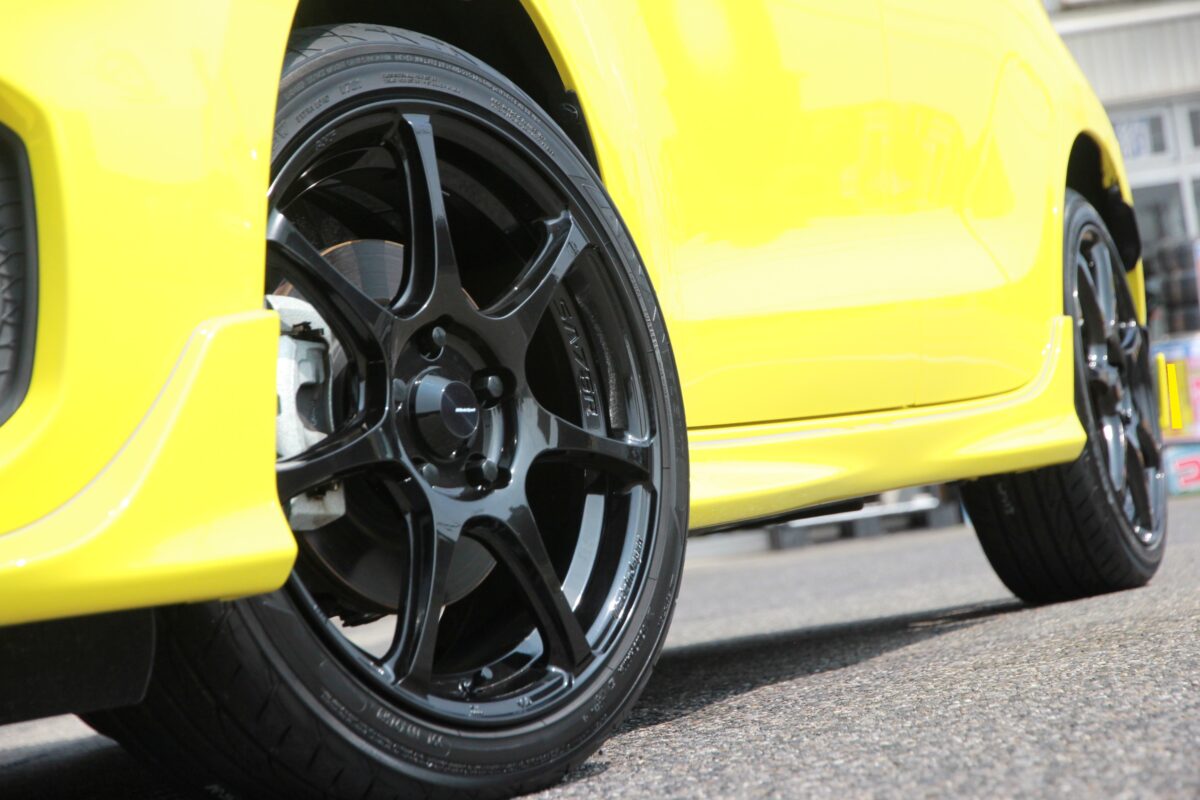 ZC33S×SA-75R】 純正のバランスを崩さす戦闘力UP！！スイフトスポーツ 