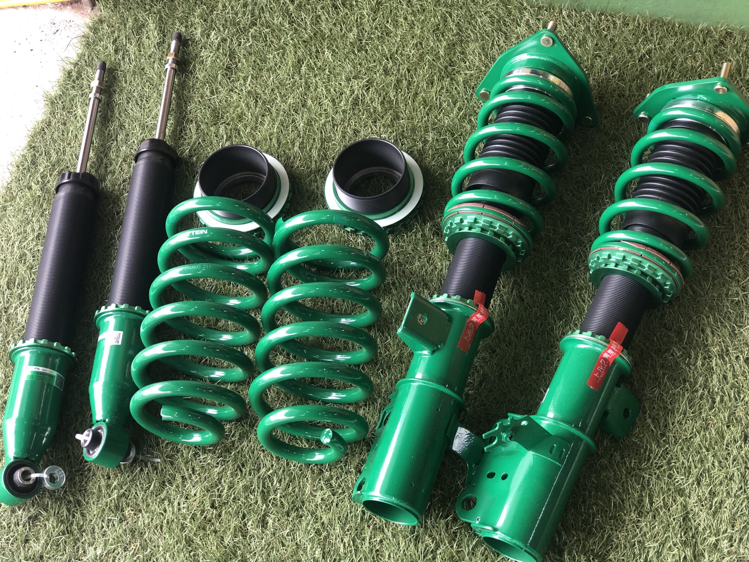 カスタムブログ】クラウンスポーツを車高調でローダウン！TEIN RX1で 
