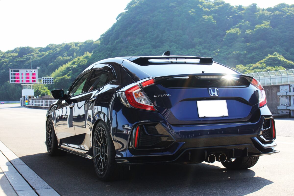 シビック FK7 R1R エンケイ NT03RR サーキット