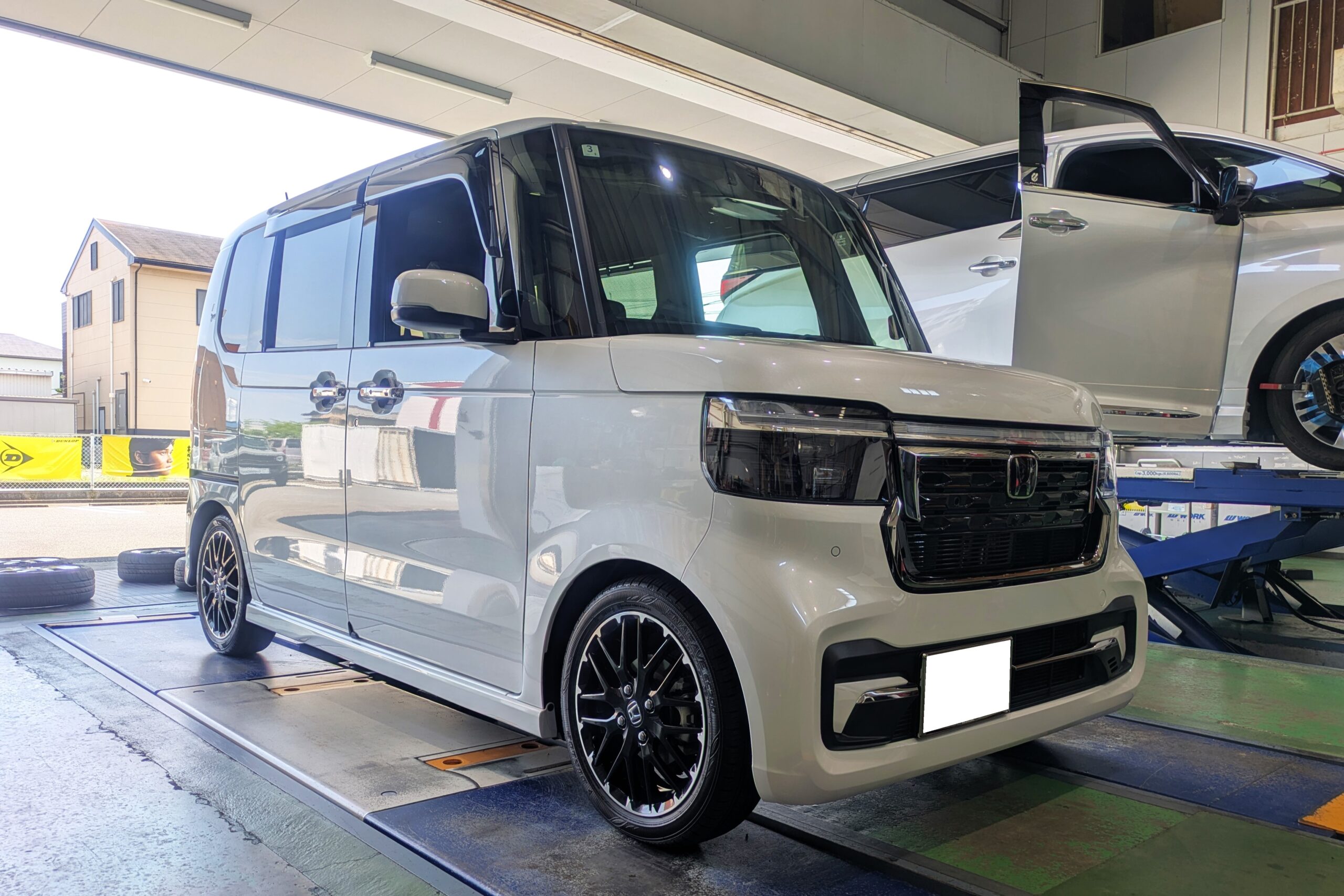 カスタムブログ】N-BOXカスタム（JF5）にRAYS TE37KCRプログレッシブ 