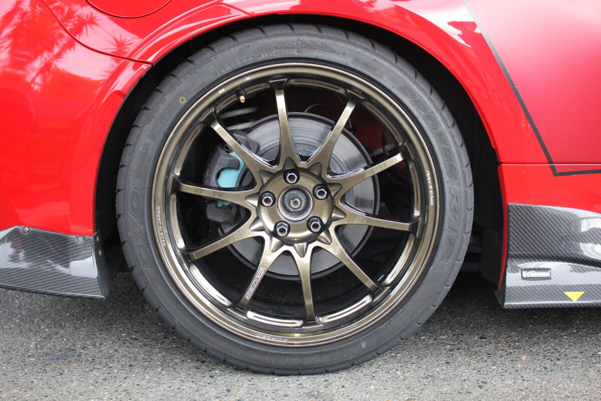 純正vs鍛造、乗り比べてみた。RAYS VOLKRACING CE28N-plusを比較試乗 