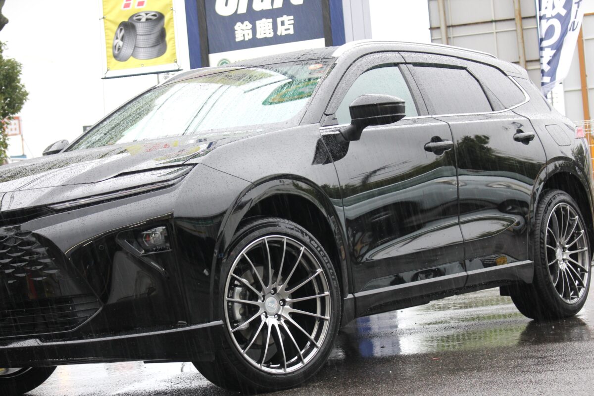 クラウンエステートにレイズの軽量鍛造ホイールVMFを装着