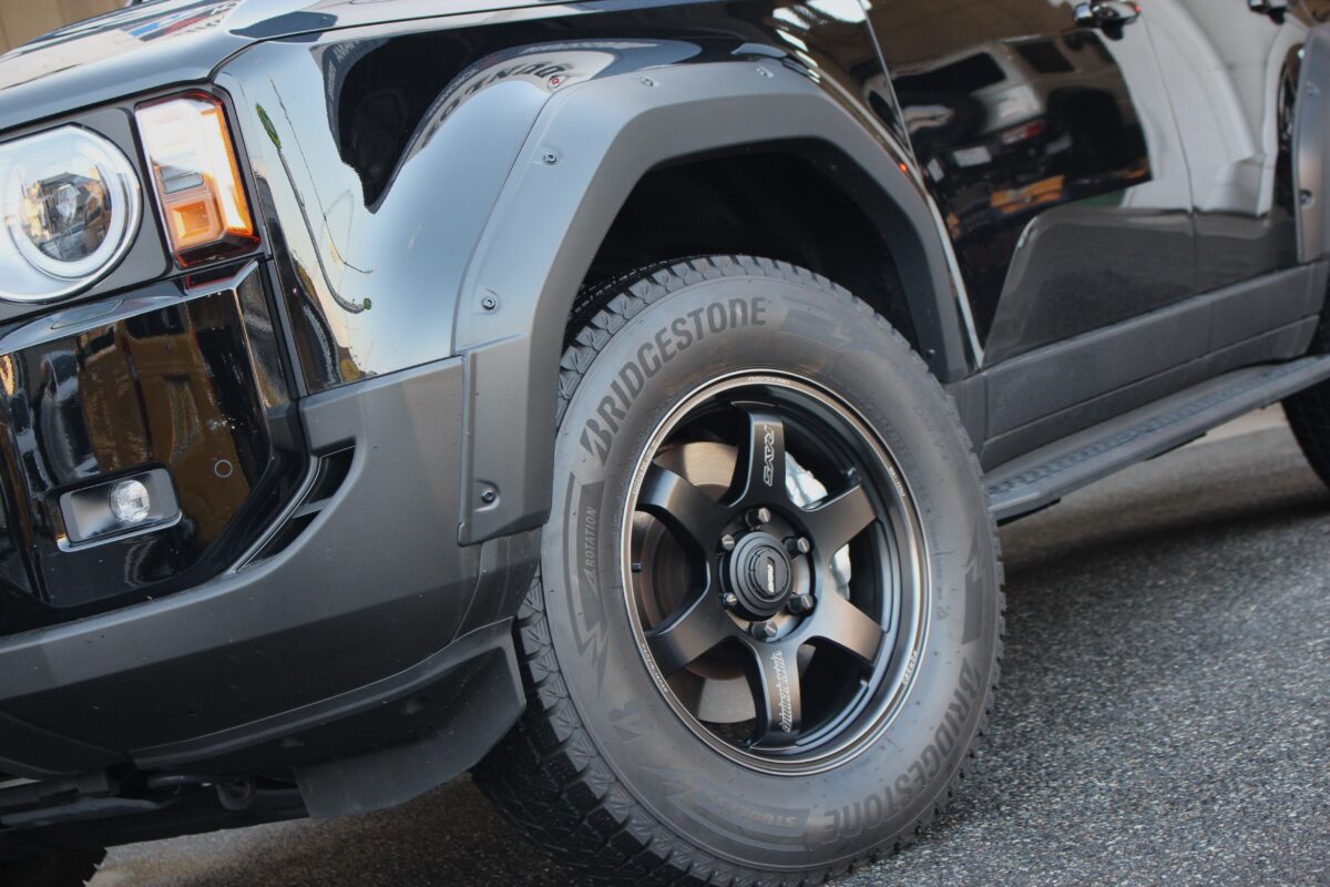 【ランクル250】冬にも拘りを!!RAYS VOLK RacingTE37 ultraラージPCD BS-LTDを装着デス!!