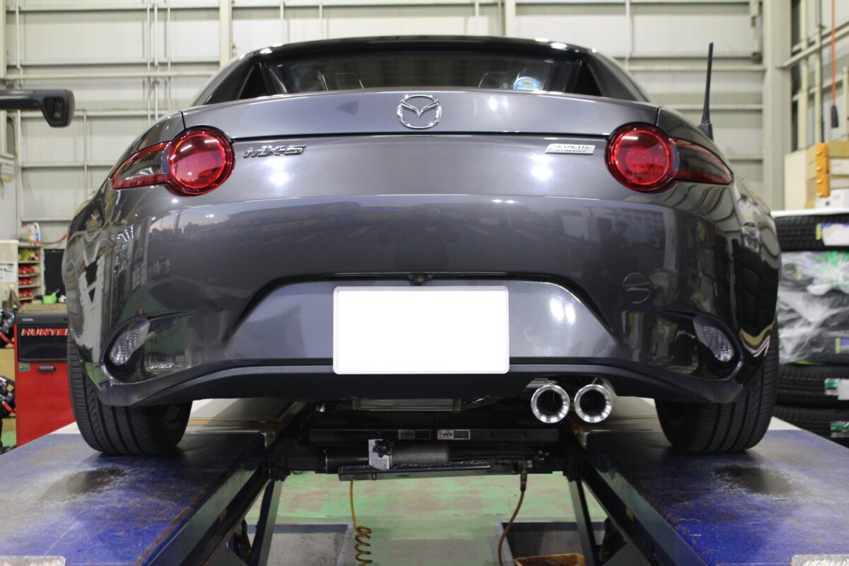 NDロードスターのマフラー交換。サクラムで味わう「至高の鳴き」と機能 