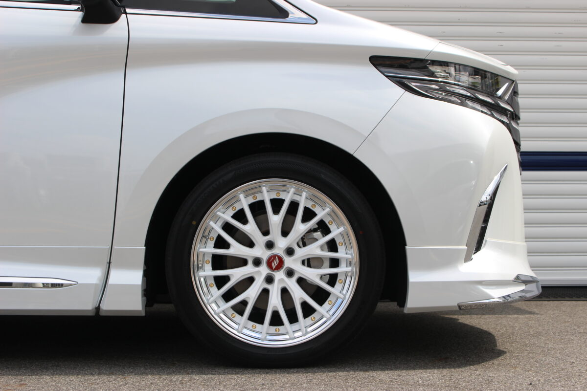 オプションを使えば、特注でカラーチェンジが可能です。