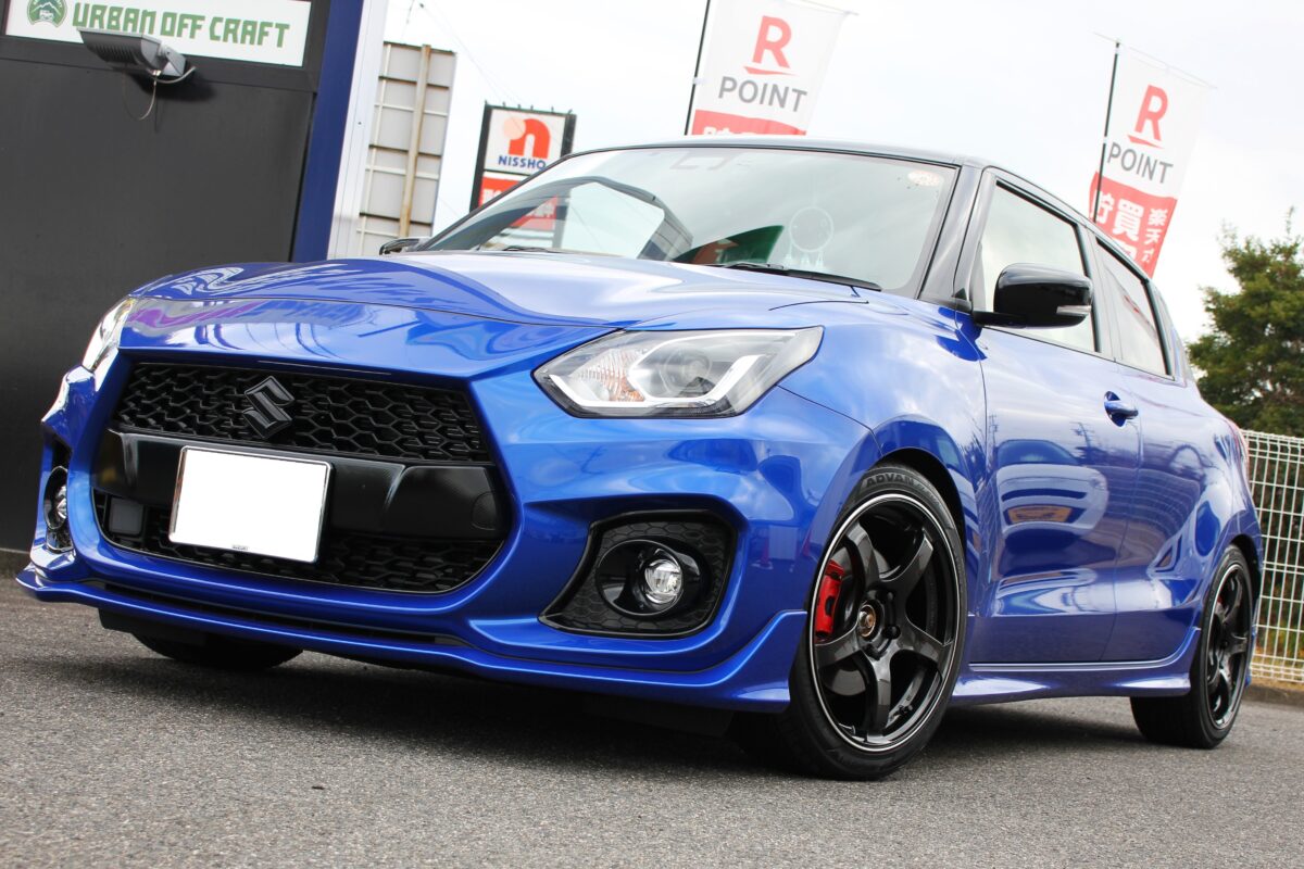 ZC33SスイフトスポーツにアドバンレーシングTC-4を装着