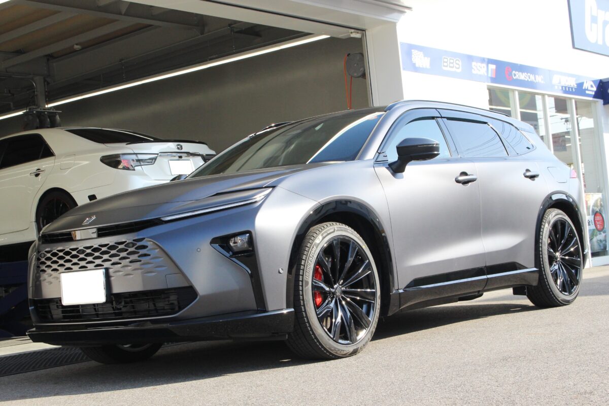 クラウンエステートPHEV用のローダウンスプリング