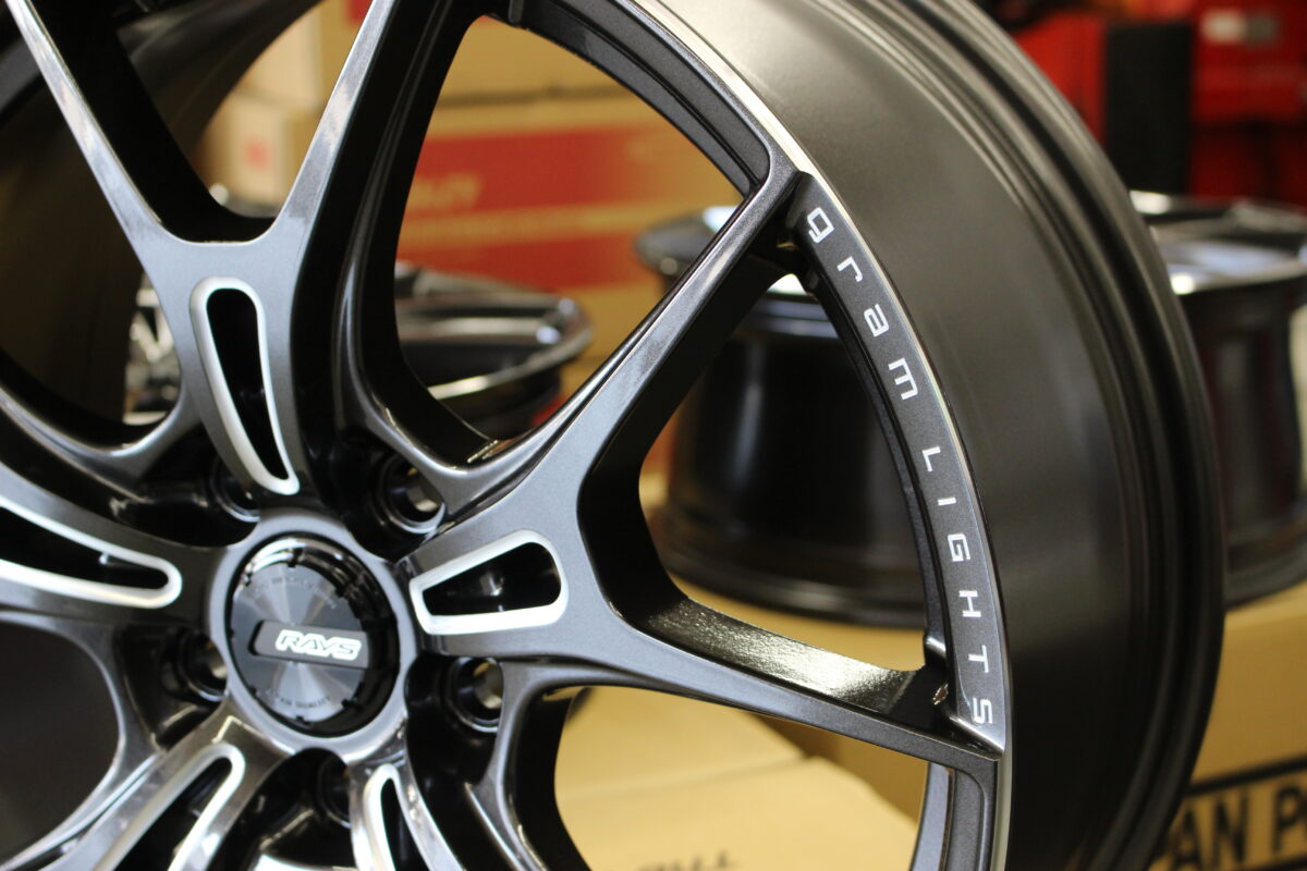 グラムライツ57FXZの18インチ