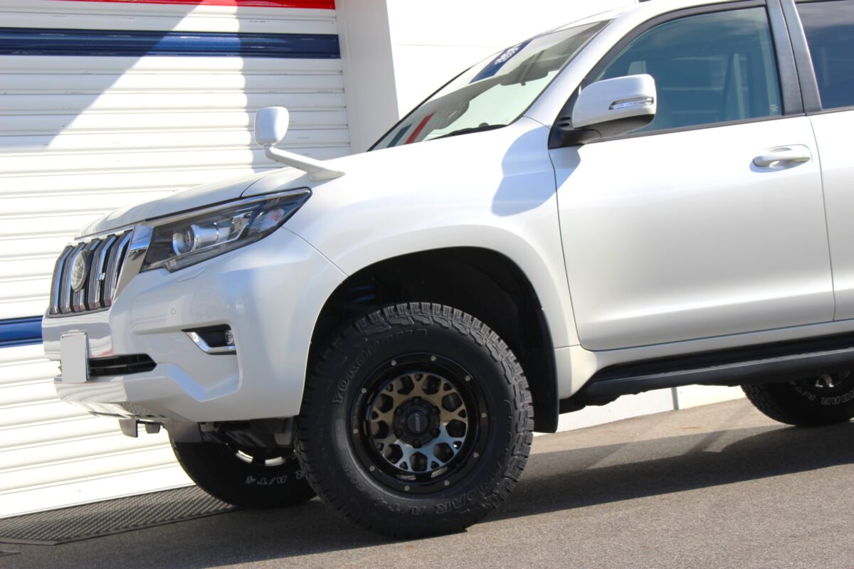 150プラド　デイトナM9+　ジオランダーA/T4 