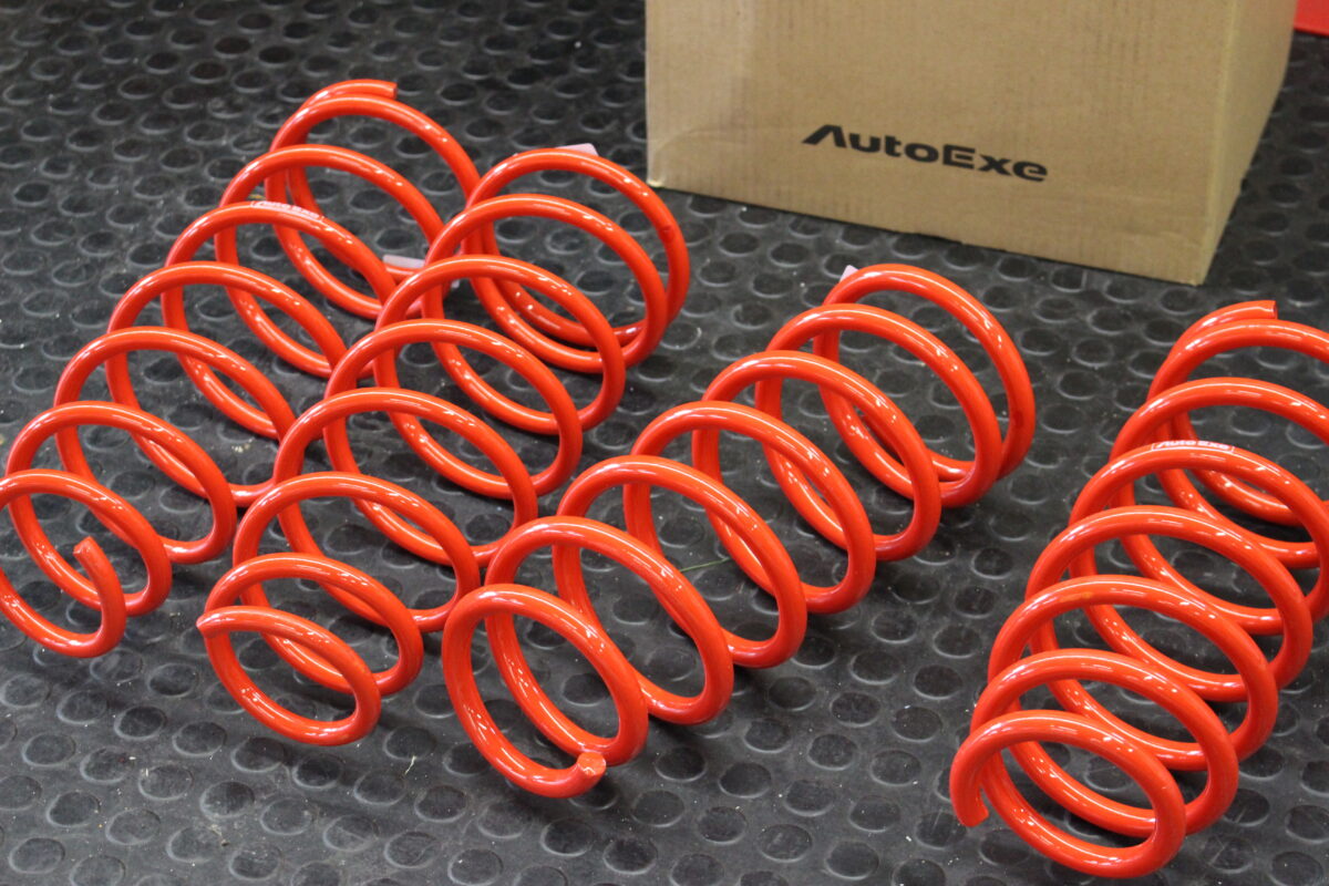 オートエグゼローダウンスプリング　MND7100