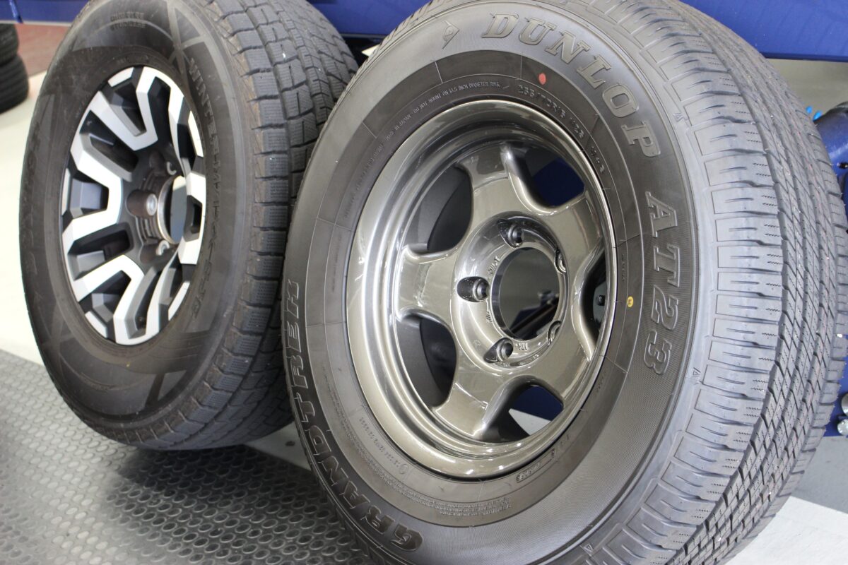 70ランクルにスタッドレスタイヤを装着。グラントレックSJ8の265/70ｒ16