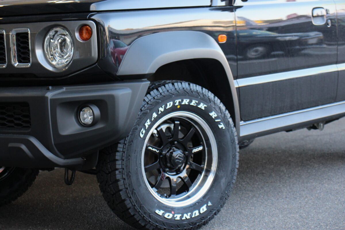 【ジムニーノマド】RAYS A-LAP-Jを即納でインストール!新作グラントレックRT/01との組み合わせで装着です☆彡