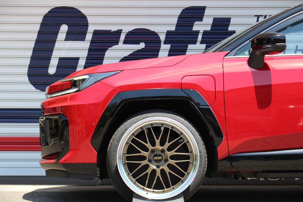 RAV4 GRスポーツ　BBS LM　新色　マットゴールド