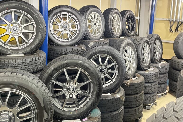 中古 スタッドレス セット セール 軽自動車 コンパクト